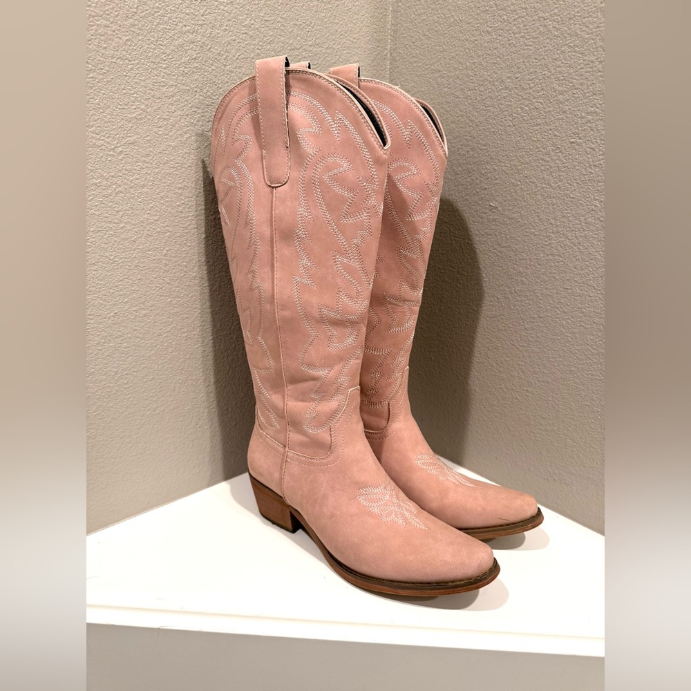 Red Top Pink Cowgirl Boots